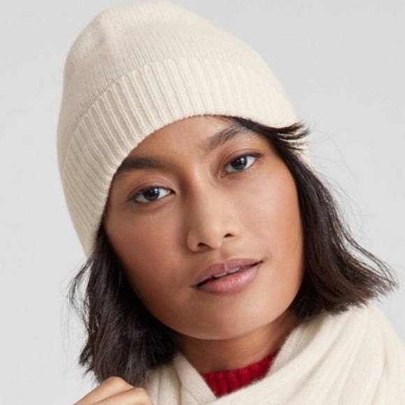 Charter Club Accessories - NWT  Charter Club Luxury 100% Cashmere Hat – Ivory– One Size MSRP $79